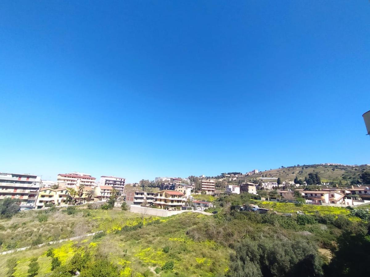 Bed And Breakfast Oasi Reggio di Calabria Exteriör bild